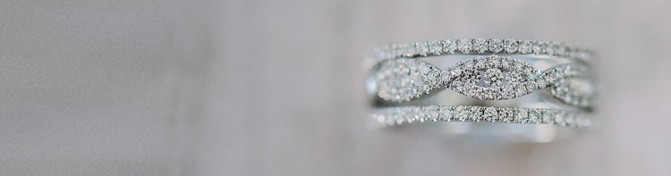 Pirouetta Wedding Bands