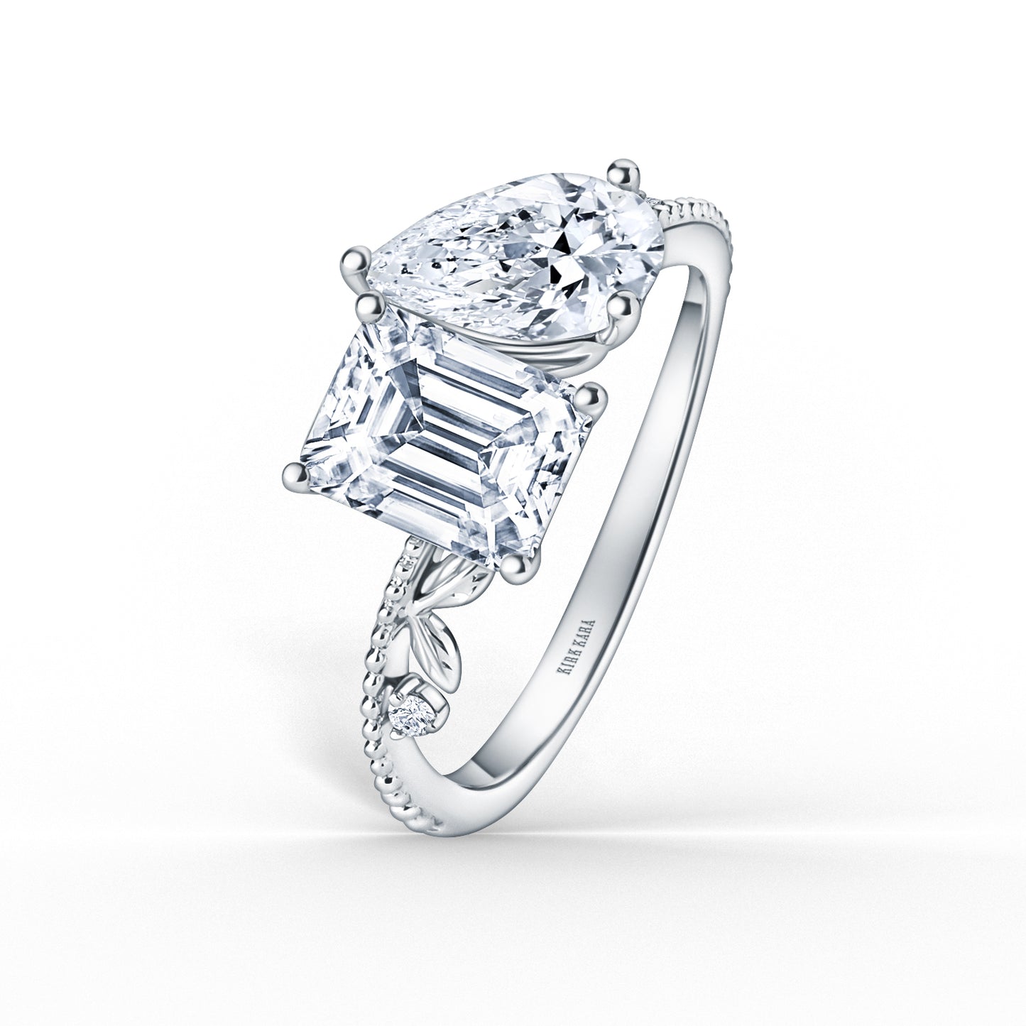 Floral Moi et Toi Diamond Engagement Ring