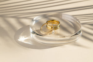 5 Captivating Wedding Band Sets for Couples