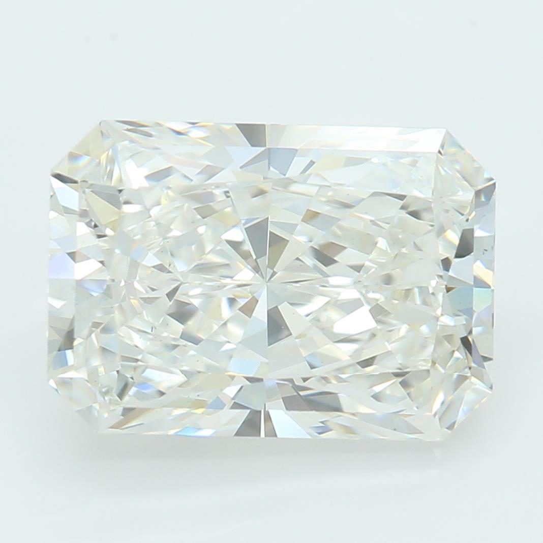 2.36 Carat Radiant IGI Labgrown Diamond, With Certificate ID LG564364676
