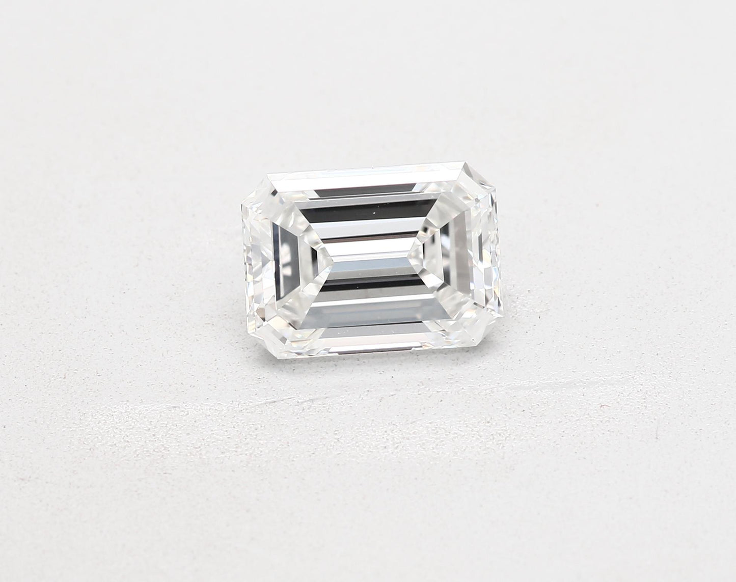 1.40 Carat Emerald GIA Natural Diamond, With Certificate ID 2484492996
