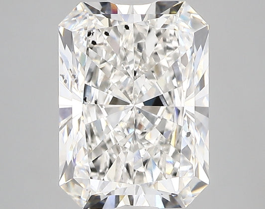 3.43 Carat Radiant IGI Labgrown Diamond, With Certificate ID 577307707