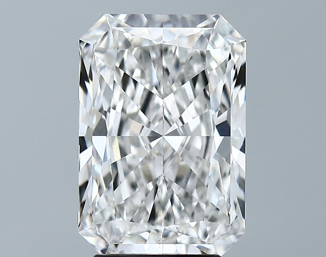 3.75 Carat Radiant GIA Labgrown Diamond, With Certificate ID 2477668084