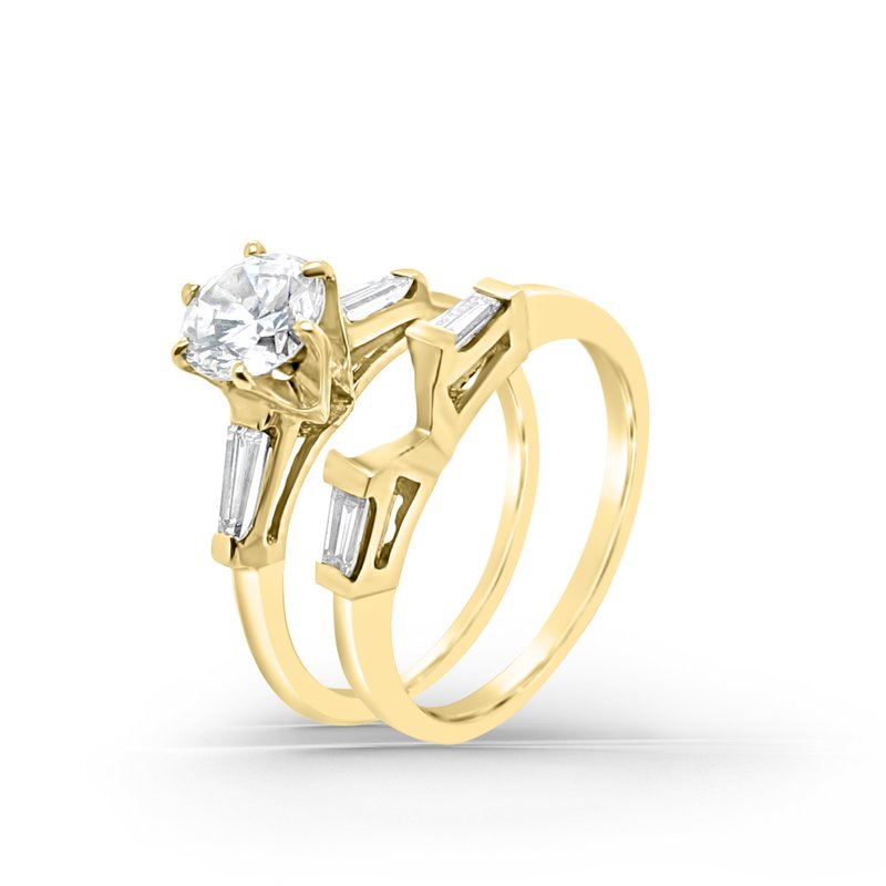 18K Yellow Gold Diamond Three Stone Engagement Ring Band Set