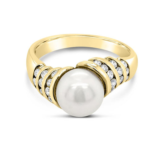 14K Yellow Gold Diamond White Akoya Cultured Pearl Ring